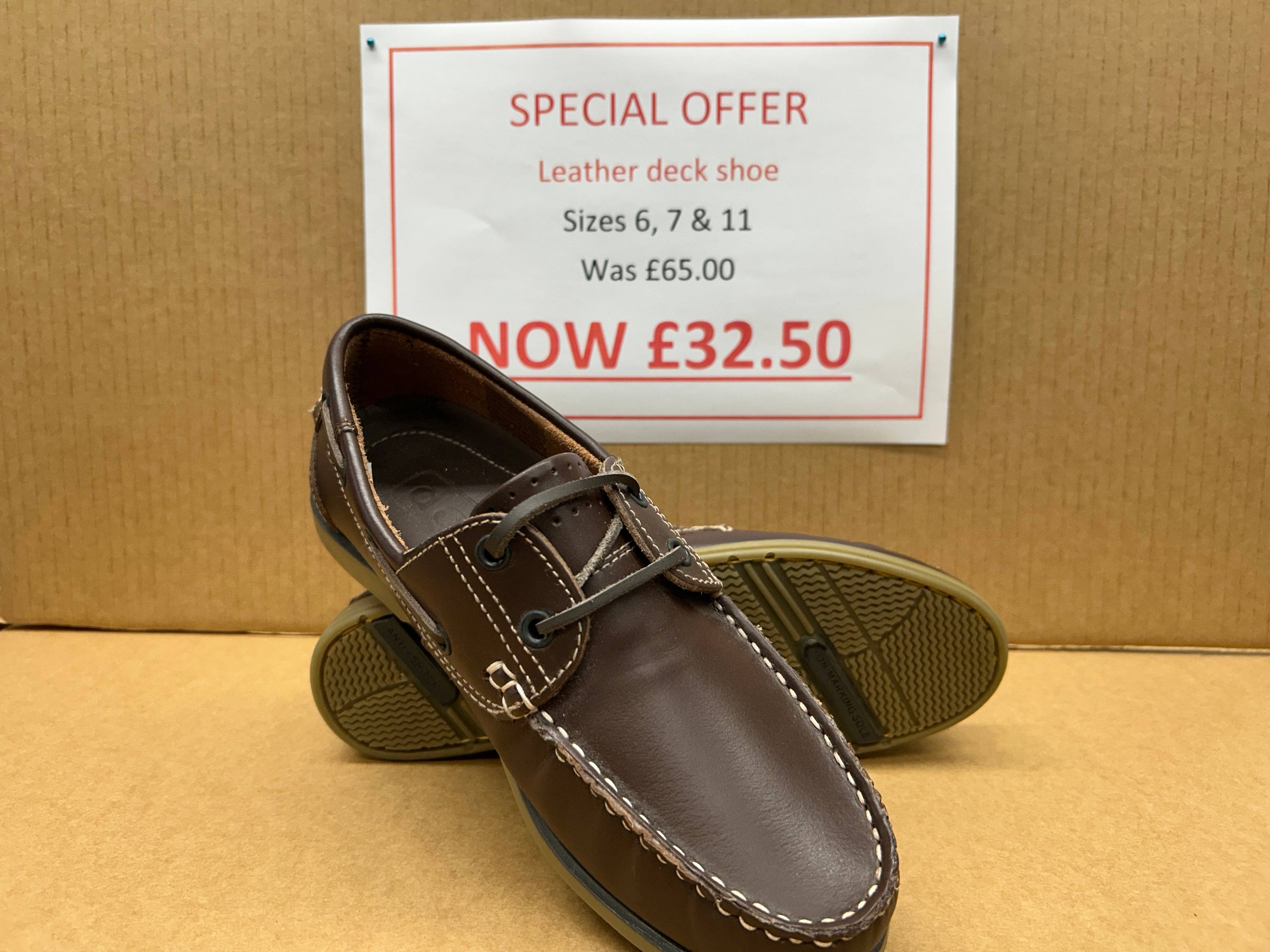 Deck Shoe - Leather